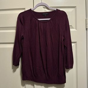 Banana Republic 3/4 sleeve lightweight sweater- maroon- size M